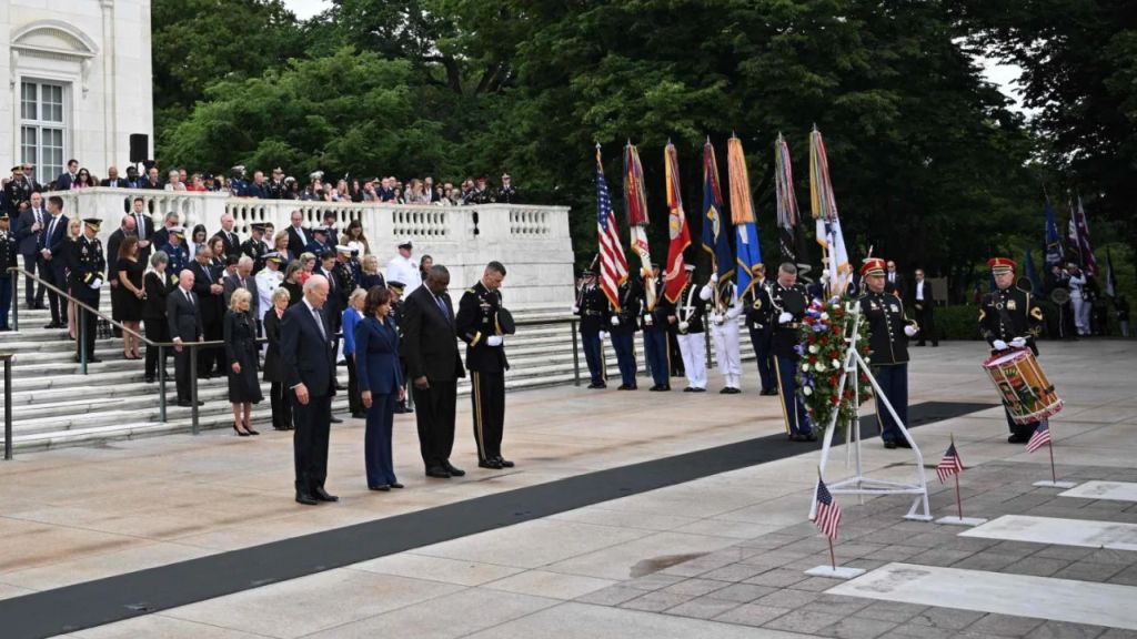 wreath laying ceremony at the Tomb of the Unknown Soldier