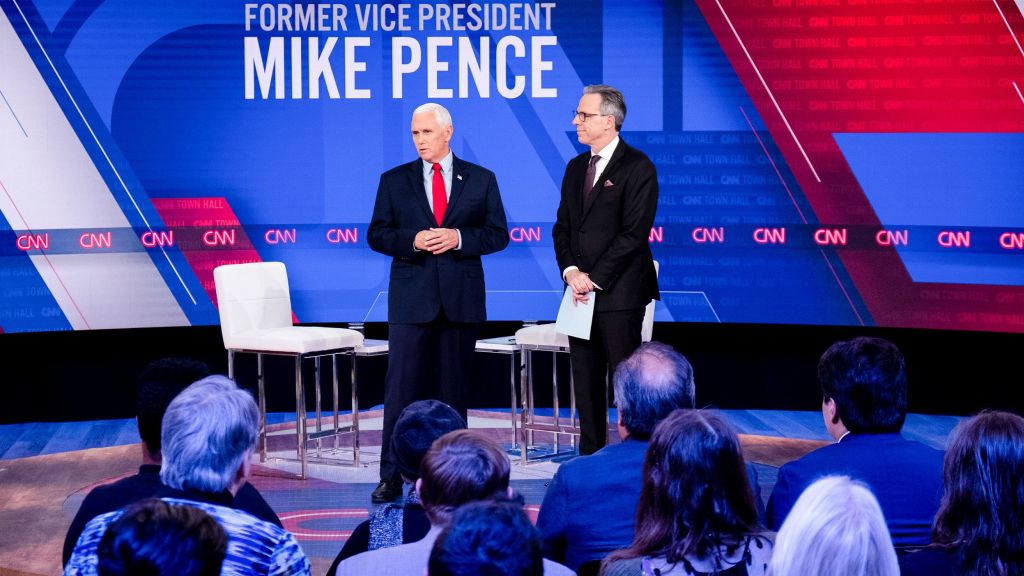 Pence strikes Surpass over his appreciation of Putin